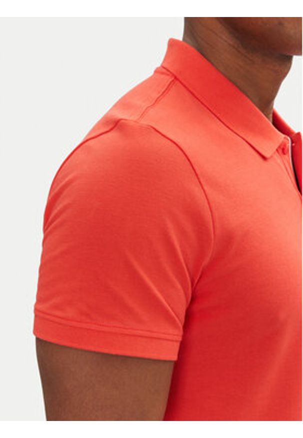 Tommy Jeans Polo DM0DM20676 Czerwony Slim Fit. Typ kołnierza: polo. Kolor: czerwony. Materiał: bawełna