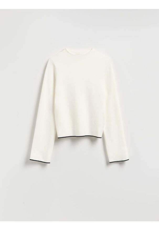 Reserved - Sweter z kontrastową lamówką - złamana biel. Materiał: wiskoza, dzianina