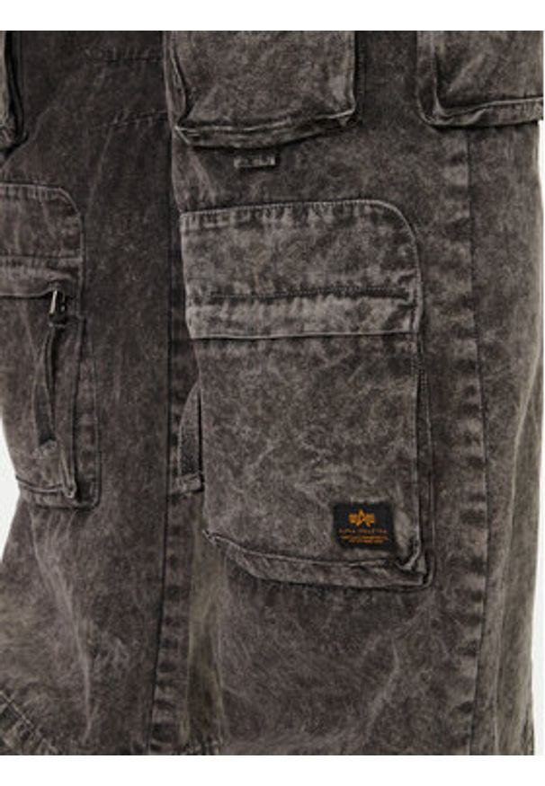 Alpha Industries Spodnie cargo 148022 Szary Regular Fit. Kolor: szary. Materiał: bawełna