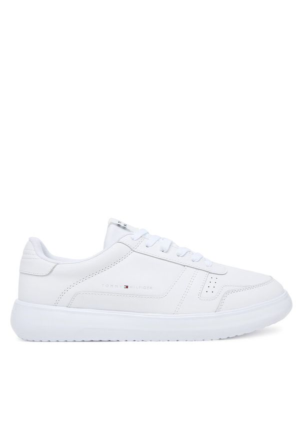 TOMMY HILFIGER - Sneakersy Tommy Hilfiger. Kolor: biały