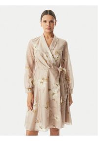 Rinascimento Sukienka koktajlowa CFC0128000003 Beżowy Regular Fit. Kolor: beżowy. Materiał: lyocell. Styl: wizytowy #1
