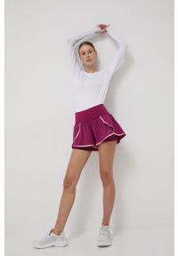 Roxy szorty treningowe Sun Comes Up damskie kolor fioletowy z nadrukiem high waist. Stan: podwyższony. Kolor: fioletowy. Materiał: tkanina, włókno, dzianina, materiał. Wzór: nadruk #3
