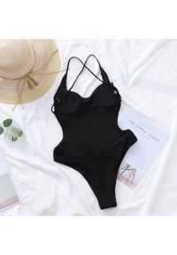 Intica - Strój jednoczęściowy prążkowany na plażę Hsiu. Kolor: biały. Materiał: prążkowany #9