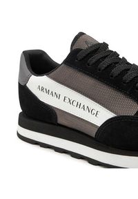 Armani Exchange Sneakersy XUX083 XV263 K584 Czarny. Kolor: czarny. Materiał: materiał #3