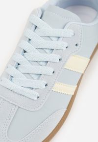 Renee - Granatowe Casualowe Sneakersy na Płaskiej Podeszwie z Paskami Jereria. Okazja: na co dzień. Zapięcie: pasek. Kolor: niebieski. Materiał: jeans. Obcas: na płaskiej podeszwie #3