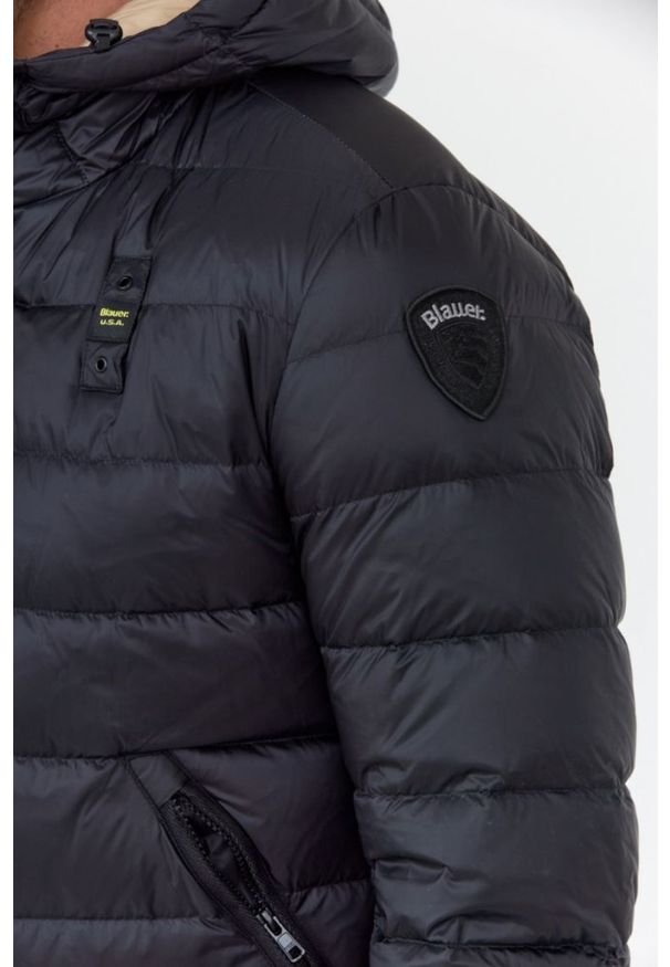 Blauer USA - BLAUER Czarna puchowa kurtka męska z kapturem, Rozmiar 3XL. Typ kołnierza: kaptur. Kolor: czarny. Materiał: puch