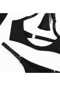 Intica - Komplet bielizny z frędzlami na romantyczne wieczory Ferrina. Kolor: czarny. Materiał: materiał #3