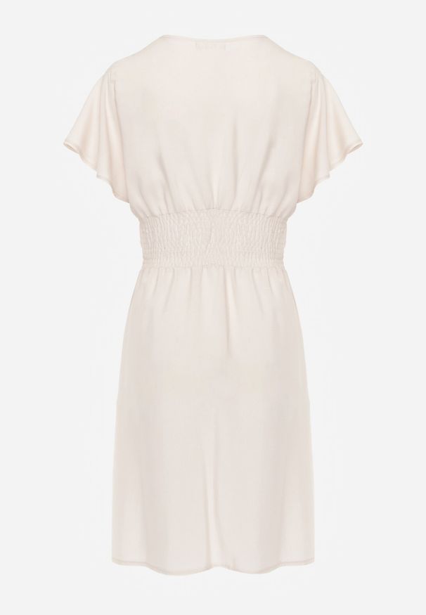 Born2be - Beżowa Sukienka z Wiskozy Saede. Okazja: na co dzień. Kolor: beżowy. Materiał: wiskoza. Wzór: gładki. Sezon: lato. Typ sukienki: kopertowe. Styl: casual. Długość: mini