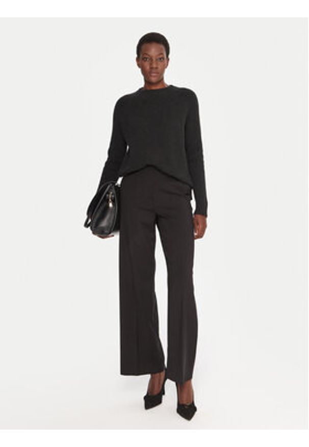 BOSS Sweter Febisan 50478315 Czarny Regular Fit. Kolor: czarny. Materiał: wełna