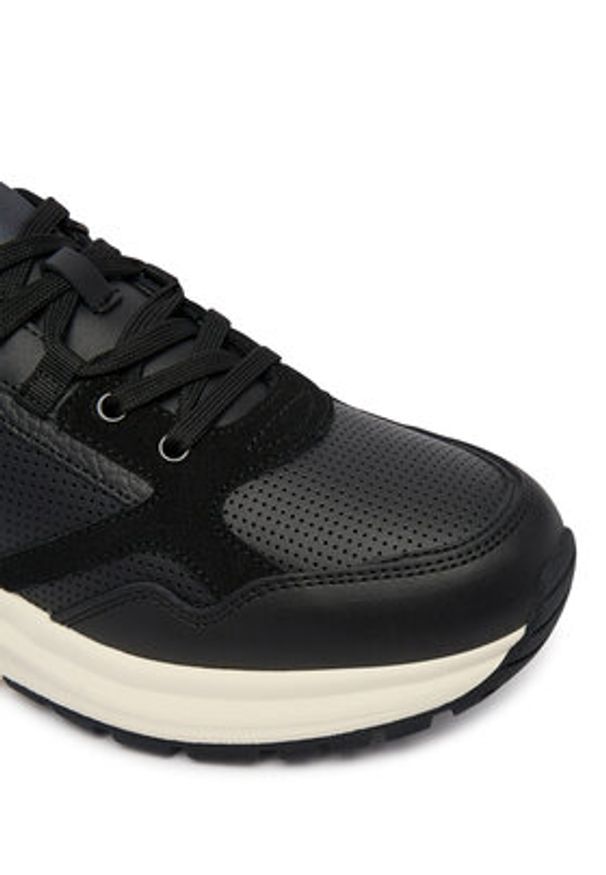 Liu Jo Sneakersy 7B6007 PX874 Czarny. Kolor: czarny. Materiał: skóra