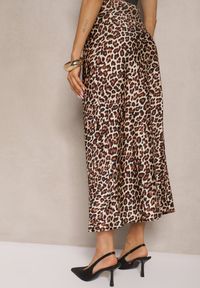 Renee - Brązowa Spódnica High Waist ze Zwierzęcym Printem i Gumką w Talii Dimella. Stan: podwyższony. Kolor: brązowy. Materiał: materiał, jedwab, wiskoza. Wzór: nadruk, motyw zwierzęcy. Styl: wizytowy, klasyczny, elegancki #3