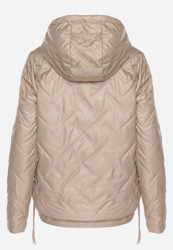 Born2be - Ciemnobeżowa Kurtka Pikowana z Odpinanym Kapturem i Ściągaczami po Bokach Nusarianis. Okazja: na spacer, na co dzień. Kolor: beżowy. Materiał: jeans. Długość rękawa: długi rękaw. Długość: długie. Styl: casual, elegancki