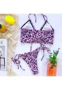 Intica - Bikini z usztywnianym topem i praktycznym dołem na plażę Pompilia. Kolor: fioletowy. Materiał: materiał #8