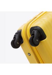 Wittchen - Duża walizka z ABS-u z żebrowaniem żółta. Kolor: żółty. Materiał: guma #6