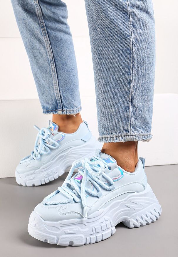 Born2be - Niebieskie Sneakersy na Grubej Podeszwie z Ozdobnym Sznurowaniem przed Kostkę Mystarie. Wysokość cholewki: przed kostkę. Kolor: niebieski