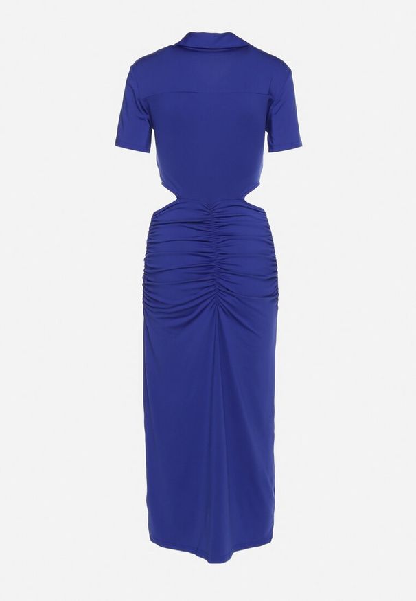 Born2be - Granatowa Sukienka Koszulowa z Wycięciami w Talii i i Marszczeniami Zapinana na Guziki Quvlea. Okazja: na co dzień. Kolor: niebieski. Materiał: wiskoza, jeans. Typ sukienki: koszulowe. Styl: casual