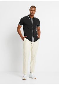 bonprix - Koszulka polo z zamkiem z bawełnianej piki. Typ kołnierza: polo. Kolor: czarny. Materiał: bawełna. Styl: elegancki #3