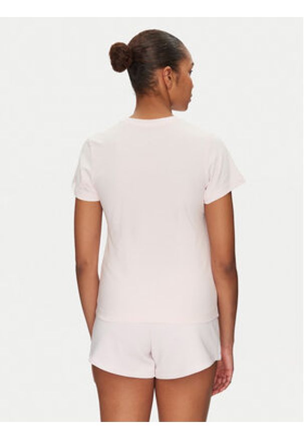 Guess T-Shirt V4YI21 KCDH1 Różowy Slim Fit. Kolor: różowy. Materiał: bawełna
