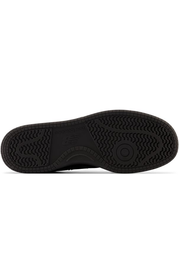 Buty unisex New Balance BB480L3B – czarne. Okazja: na co dzień. Kolor: czarny. Materiał: skóra, materiał, dresówka. Szerokość cholewki: normalna. Sport: turystyka piesza