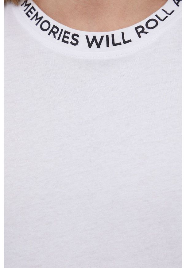 Jack & Jones - T-shirt bawełniany. Kolor: biały. Materiał: bawełna. Wzór: nadruk