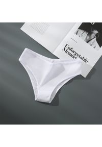 Intica - Figi z prążkowanego materiału średni stan Betti. Kolor: biały. Materiał: materiał, prążkowany