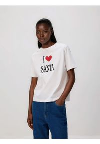 Reserved - T-shirt ze świątecznym motywem - biały. Kolor: biały. Materiał: bawełna, dzianina. Styl: wizytowy