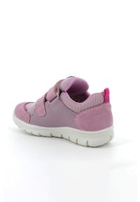 Primigi buty dziecięce kolor różowy. Nosek buta: okrągły. Zapięcie: rzepy. Kolor: różowy. Materiał: guma. Technologia: Gore-Tex #3