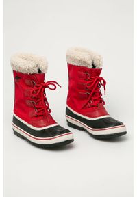 sorel - Sorel - Śniegowce Winter Carnival. Nosek buta: okrągły. Zapięcie: sznurówki. Kolor: czerwony. Materiał: syntetyk, materiał, skóra, guma. Szerokość cholewki: normalna. Obcas: na obcasie. Wysokość obcasa: średni #4