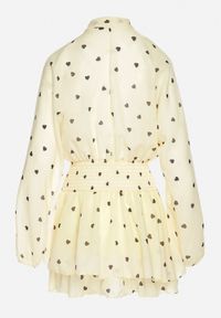 Born2be - Żółta Rozkloszowana Sukienka z Rękawami Typu Nietoperz i Wiązaniem Miriviela. Okazja: na co dzień. Kolor: żółty. Materiał: jeans. Typ sukienki: proste. Styl: klasyczny, casual #2