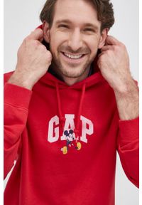 GAP Bluza x Disney kolor czerwony z kapturem z nadrukiem. Typ kołnierza: kaptur. Kolor: czerwony. Materiał: poliester, dzianina. Wzór: nadruk, motyw z bajki #5