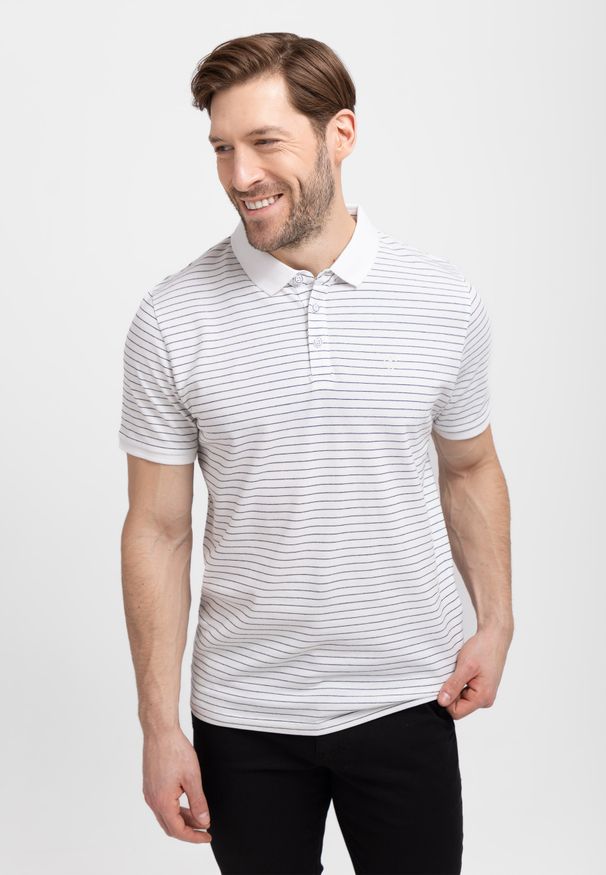 Volcano - Koszulka polo w paski O-WILL. Okazja: na co dzień, do pracy. Typ kołnierza: polo. Materiał: prążkowany, bawełna, materiał, dzianina, jeans, skóra. Długość: krótkie. Wzór: paski. Sezon: lato. Styl: klasyczny, casual