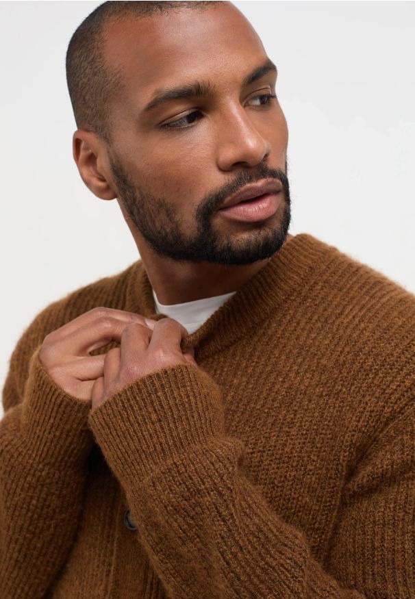 Męski Sweter Mustang Style Emil C Henley Rubber 1014118 3161. Typ kołnierza: typu henley