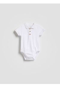 Reserved - Bawełniane body polo - biały. Kolor: biały. Materiał: bawełna