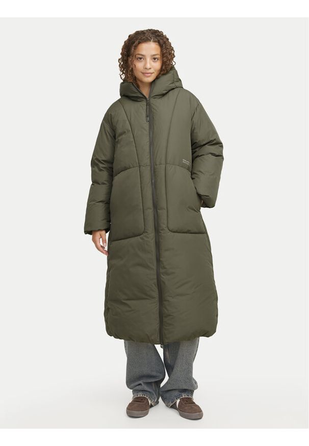 JJXX Płaszcz zimowy Olly 12258746 Zielony Regular Fit. Kolor: zielony. Materiał: syntetyk. Sezon: zima