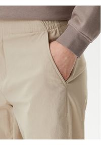 columbia - Columbia Spodnie outdoor Cedar Crest™ 2119793 Beżowy Regular Fit. Kolor: beżowy. Materiał: syntetyk. Sport: outdoor