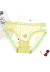 Intica - Majtki z niskim stanem z delikatnego materiału na ciepłe dni Violet. Stan: obniżony. Kolor: żółty. Materiał: materiał. Długość: długie