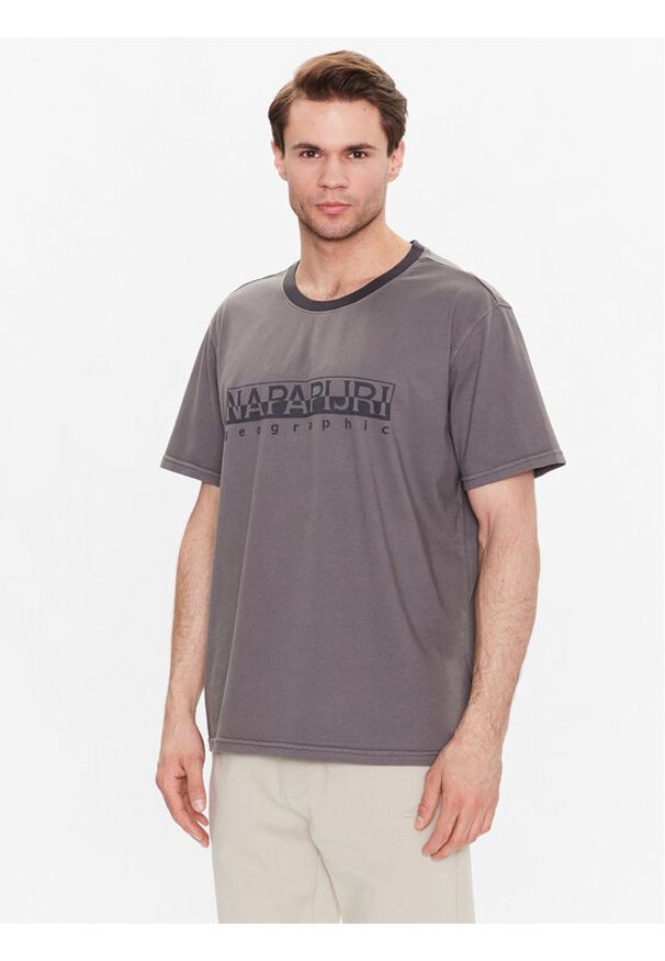 Napapijri T-Shirt S-Santiago NP0A4H2J Szary Regular Fit. Kolor: szary. Materiał: bawełna