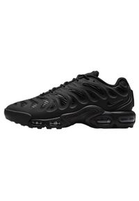 Buty do chodzenia męskie Nike Air Max Plus Drift. Kolor: czarny. Materiał: materiał, syntetyk. Szerokość cholewki: normalna. Model: Nike Air Max. Sport: turystyka piesza