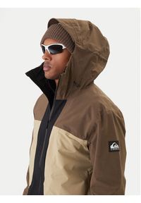 Quiksilver Kurtka snowboardowa Forever Stretch Goretex Jk EQYTJ03477 Brązowy Modern Fit. Kolor: brązowy. Materiał: syntetyk. Technologia: Gore-Tex. Sport: snowboard #2
