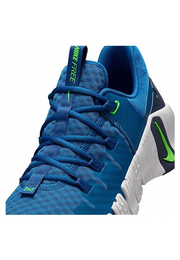 Nike Free Metcon 5 Buty treningowe męskie. Kolor: niebieski. Materiał: guma. Szerokość cholewki: normalna. Sport: fitness