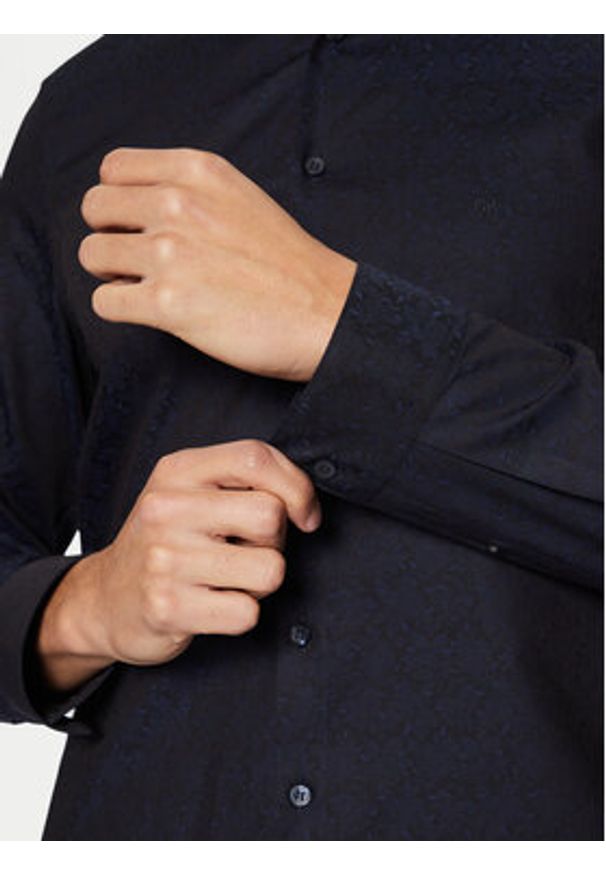 Calvin Klein Koszula K10K113840 Granatowy Slim Fit. Kolor: niebieski. Materiał: bawełna