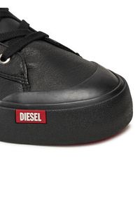 Diesel Trampki S-Athos Y03267P1732 Czarny. Kolor: czarny. Materiał: skóra