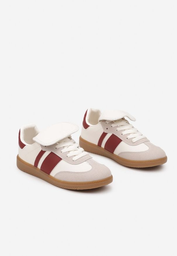 Renee - Beżowo-Bordowe Sneakersy w Stylu Tenisówek z Wywinięciem Aveloren. Okazja: na co dzień. Zapięcie: sznurówki. Kolor: beżowy. Materiał: jeans. Obcas: na płaskiej podeszwie