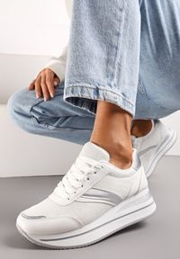 Renee - Białe Sneakersy na Piankowej Podeszwie z Brokatowymi Wstawkami Ahova. Kolor: biały. Szerokość cholewki: normalna