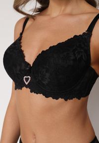 Renee - Czarny Koronkowy Biustonosz Ozdobiony Cyrkoniowym Sercem Bothilei. Kolor: czarny. Materiał: koronka. Wzór: aplikacja #8