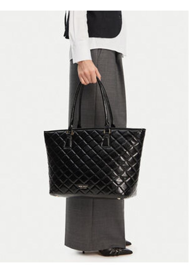 Nine West Torebka CEO-LINDA-LA374-4064 Czarny. Kolor: czarny