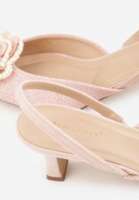 Born2be - Różowe Tweedowe Sandały na Kaczuszce z Odkrytą Piętą i Kwiatową Aplikacją Soza. Okazja: do pracy, na co dzień. Zapięcie: bez zapięcia. Kolor: różowy. Materiał: jeans. Wzór: aplikacja, kwiaty. Obcas: na szpilce. Styl: elegancki, casual #2