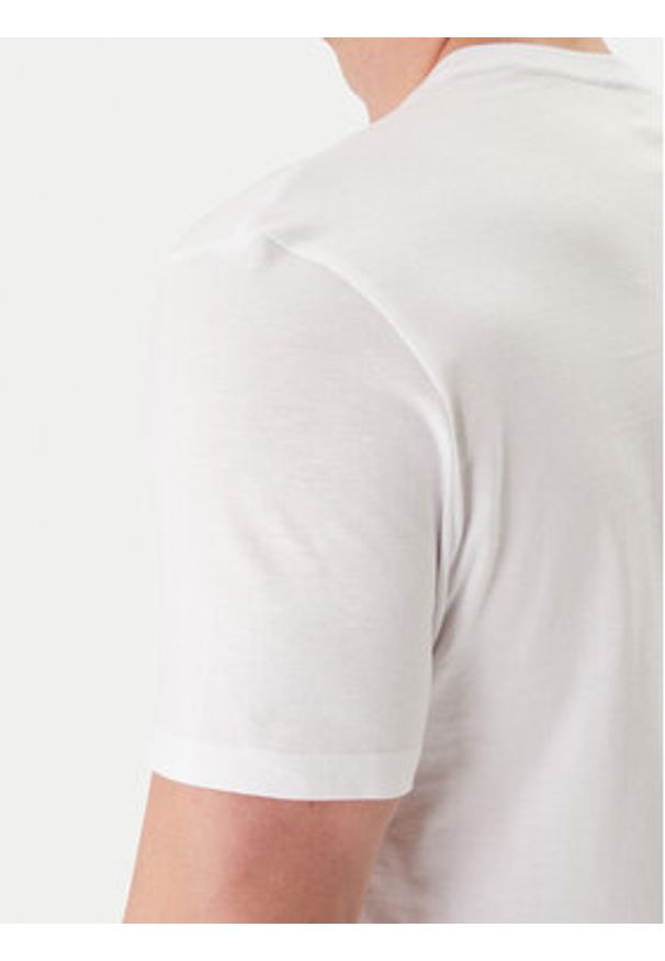 Calvin Klein Jeans T-Shirt Coll Word Graphic LV14RE817G Biały Regular Fit. Kolor: biały. Materiał: bawełna