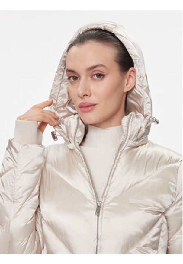 Calvin Klein Kurtka zimowa K20K207069 Écru Regular Fit. Materiał: syntetyk. Sezon: zima