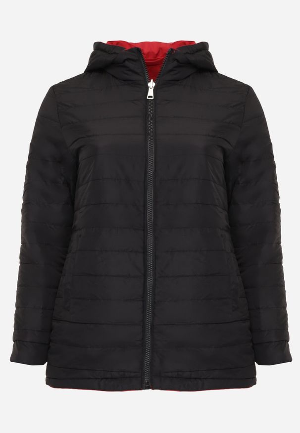 Born2be - Czerwono-Czarna Przejściowa Kurtka Dwustronna o Kroju Parki z Pikowaniem Wewnątrz Zidelle. Typ kołnierza: kaptur. Kolor: czerwony. Materiał: jeans, poliester. Styl: sportowy